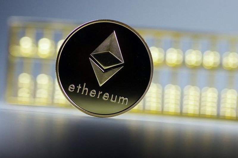 比特币和以太坊等再现断崖式暴跌 月跌幅近20%-第3张图片-比特派