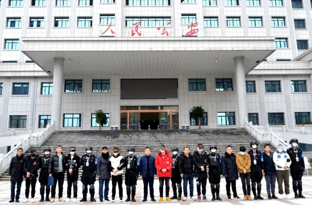 涉案金额400亿 国内一起特大虚拟币交易洗钱案告破-第2张图片-比特派