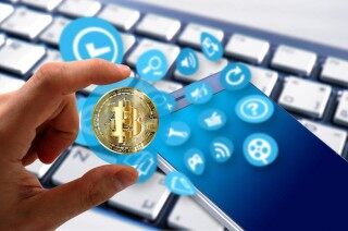 员工月薪5万  *** 科技公司竟用虚拟货币发工资