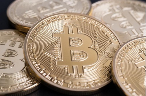 比特币总市值突破1万亿美元比特币为何暴涨？1